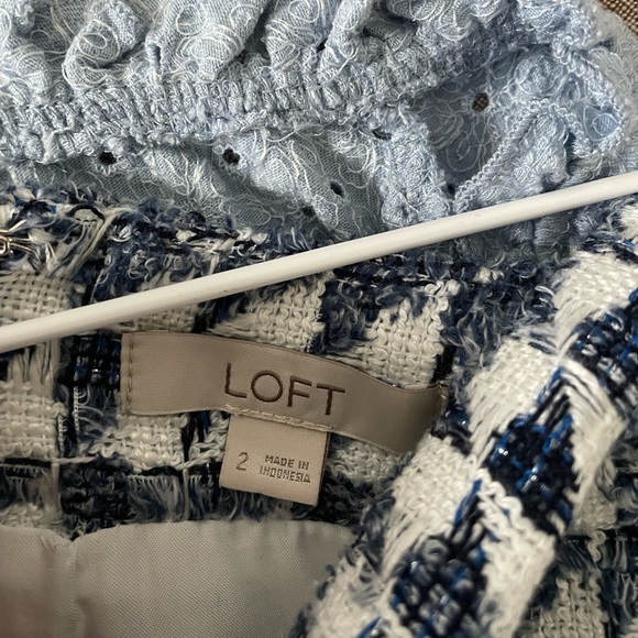 LOFT Tweed Triangle Blue and White Pencil Skirt with Pockets - Picture 4 of 7